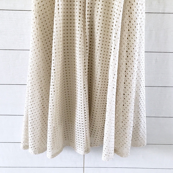 ❌SOLD❌ London Times Beige Eyelet Fit Flare Dress - Picture 8 of 8